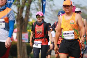 BIB: 40638
                            <button type="button" onclick="openModal(9925523)" class="btn btn-primary btn-sm float-right btn-popup" data-toggle="modal" data-target=".modal-high-quality">
                        <i class="fas fa-shopping-cart"></i> Add to Cart
                    </button>
                                            <button type="button" onclick="isThisMe(9925523, true)" class="btn btn-success btn-sm float-right btn-popup btn-isme hidden" data-toggle="tooltip" data-placement="bottom" title="นี่คือรูปของคุณใช่ไหม คลิกที่นี่เพื่อเอาเข้าอัลบั้ม">
                        <i class="fas fa-plus"></i> Add to album
                    </button>
                    <button type="button" onclick="isThisMe(9925523, false)" class="btn btn-warning btn-sm float-right btn-popup btn-isnotme hidden">
                        <i class="fas fa-ban"></i> Remove from album
                    </button>